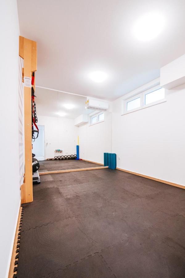 Rock Apartments Novalja Extérieur photo